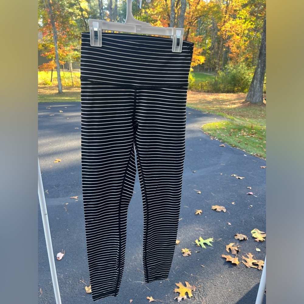 Lululemon Wunder Under High Rise Yoga Pants